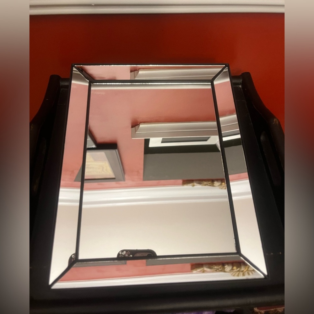 Mirror - Picture 6 of 10